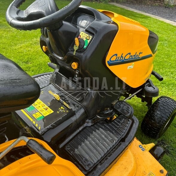 Naudotas sodo traktoriukas CUB CADET Allrounder 1050 3