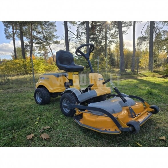 Naudotas vejos traktoriukas Stiga Park Compact 16 4WD 2