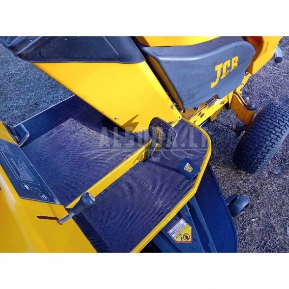 Sodo traktoriukas Countax (JCB), naudotas 10