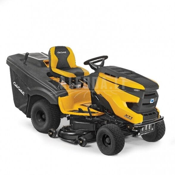 Vejos traktoriukas su surinktuvu XT1 OR106, Cub Cadet 1